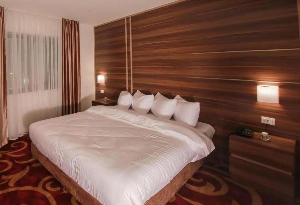 Spark Plaza Hotel Amman Esterno foto